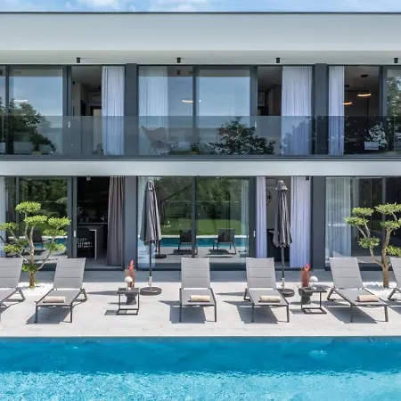 Villa Juliandra Apartment
